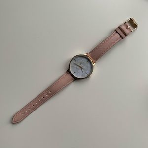 Pink stainless steel accessorie watch